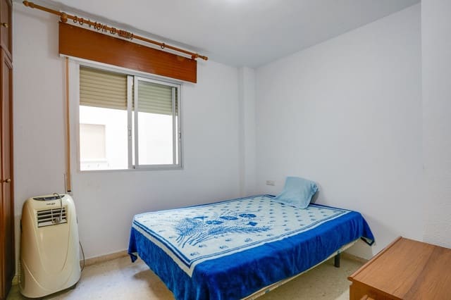 4 slaapkamer Appartement te koop in Centro, Estepona - € 350.000 (Ref: 9677282)