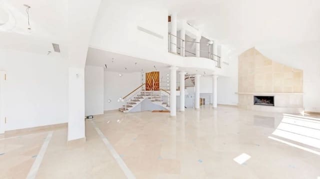 Chalet de 5 habitaciones en Benahavís en venta - 2.150.000 € (Ref: 9677283)