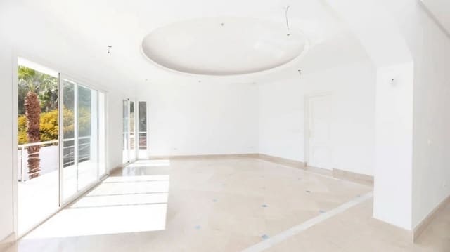 Chalet de 5 habitaciones en Benahavís en venta - 2.150.000 € (Ref: 9677283)