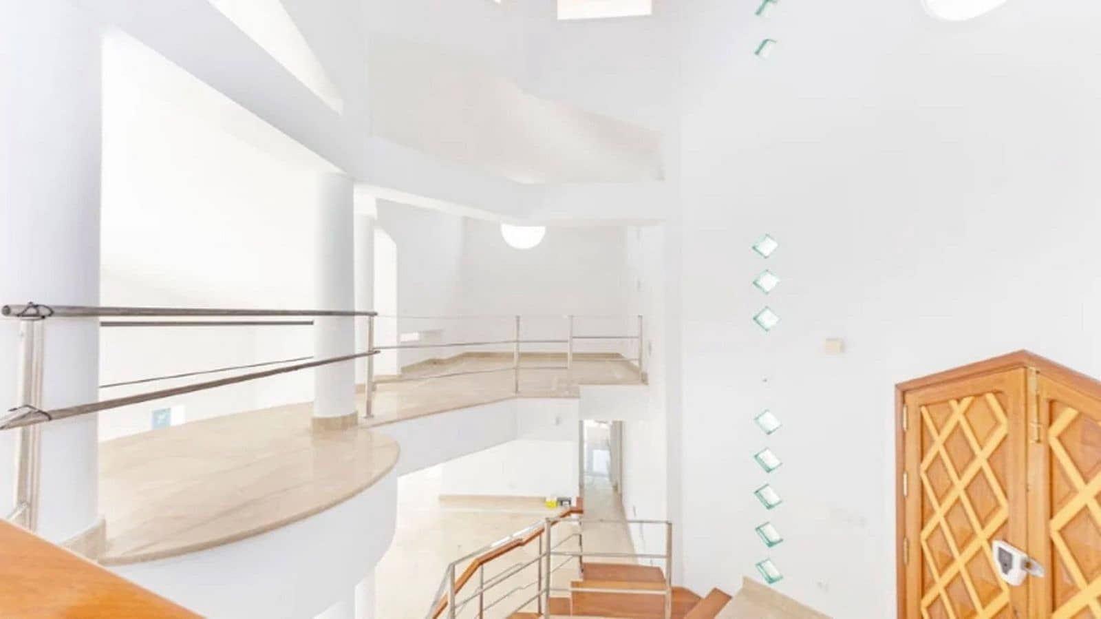 Chalet de 5 habitaciones en Benahavís en venta - 2.150.000 € (Ref: 9677283)