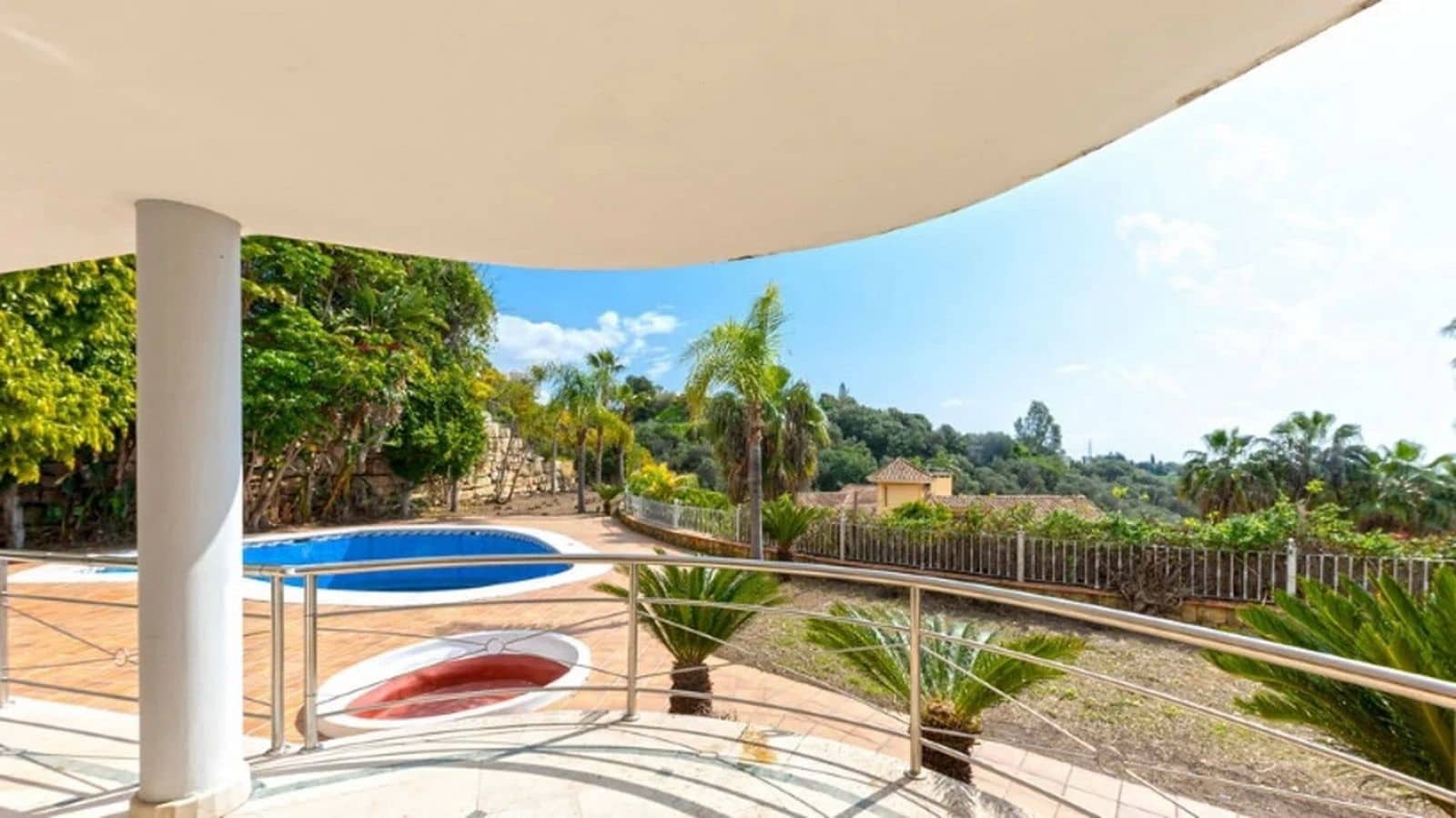 Chalet de 5 habitaciones en Benahavís en venta - 2.150.000 € (Ref: 9677283)