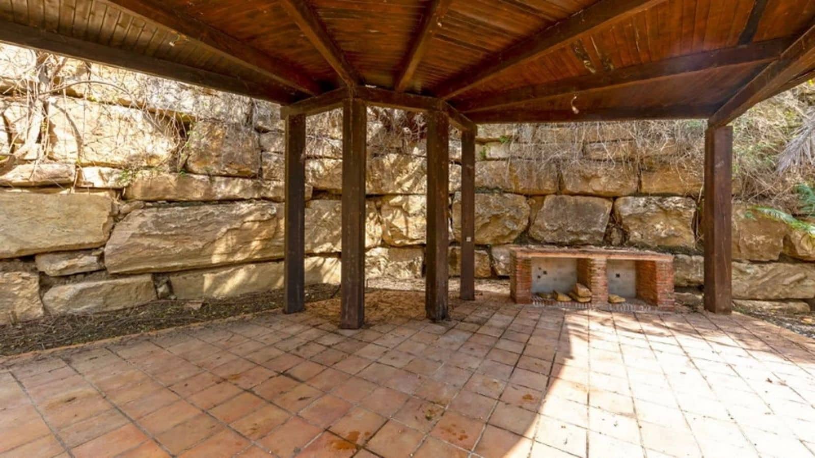 Chalet de 5 habitaciones en Benahavís en venta - 2.150.000 € (Ref: 9677283)