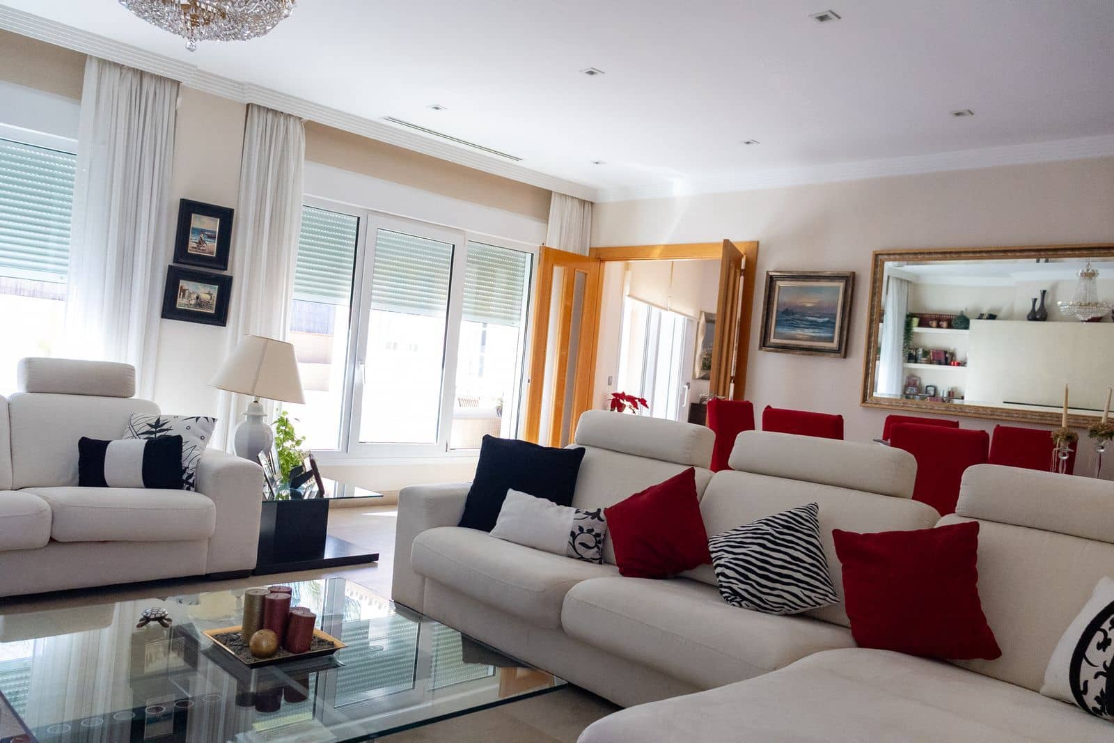 Chalet de 6 habitaciones en Torremolinos en venta - 1.500.000 € (Ref: 9677287)