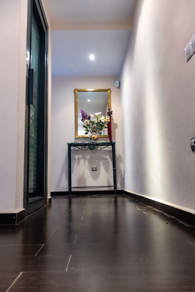 Chalet de 6 habitaciones en Torremolinos en venta - 1.500.000 € (Ref: 9677287)