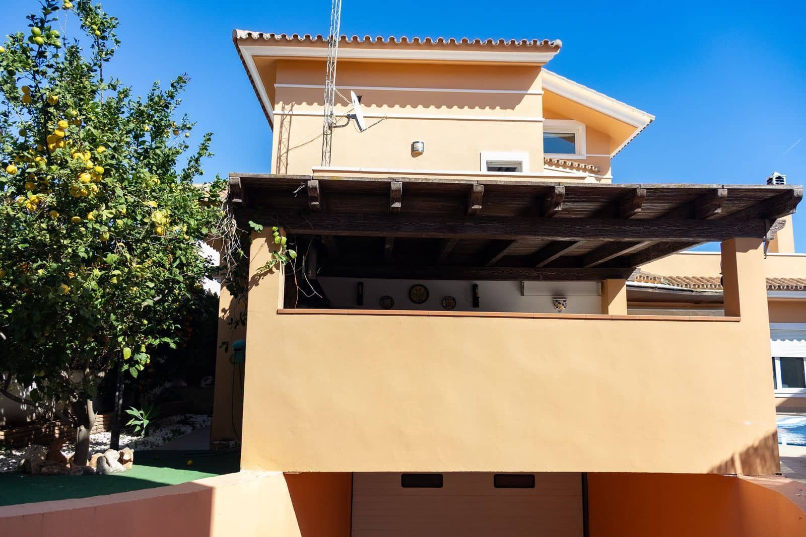 Chalet de 6 habitaciones en Torremolinos en venta - 1.500.000 € (Ref: 9677287)