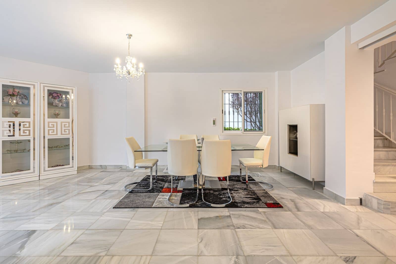 2 quarto Casa em Banda para venda em Nueva Andalucia - 599 000 € (Ref: 9677295)