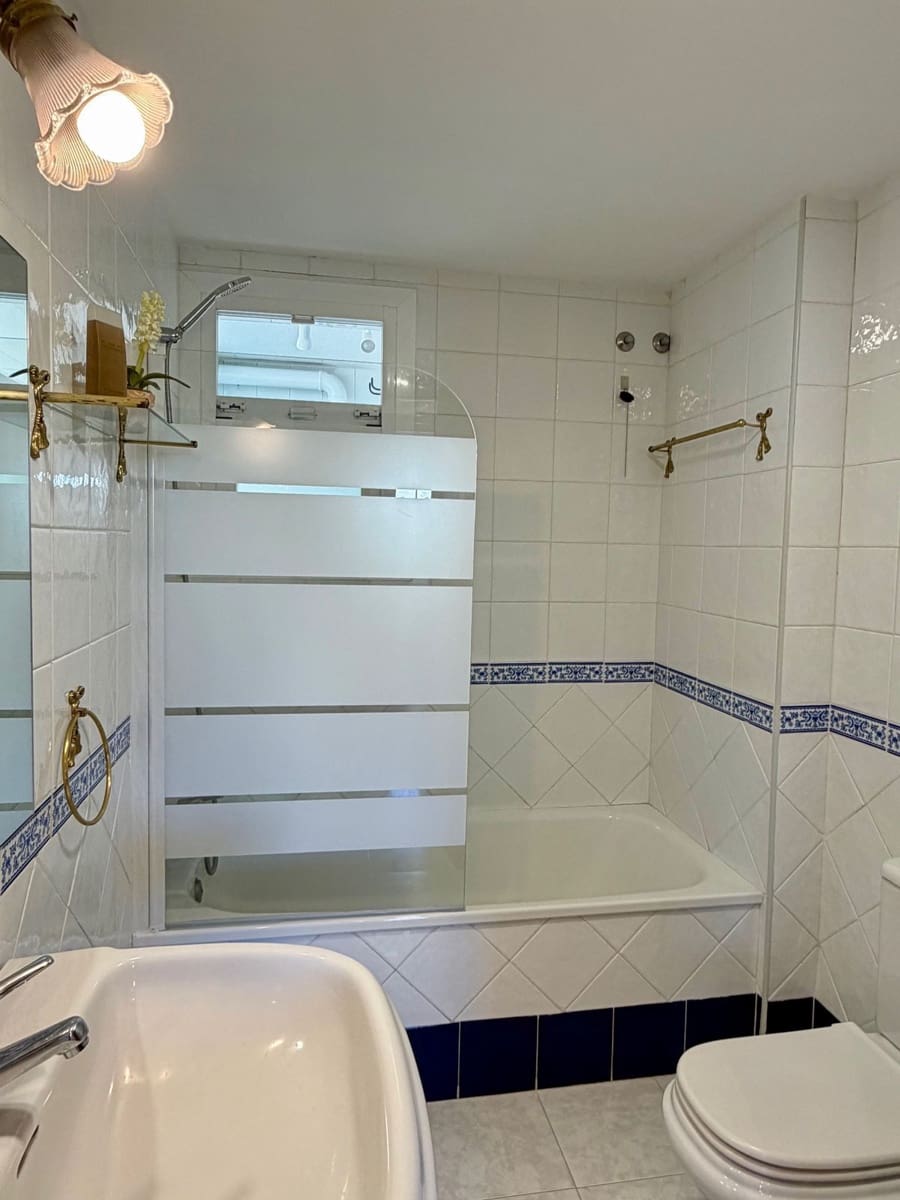 3 sovrum Lägenhet till salu i Marbella - 759 000 € (Ref: 9677299)