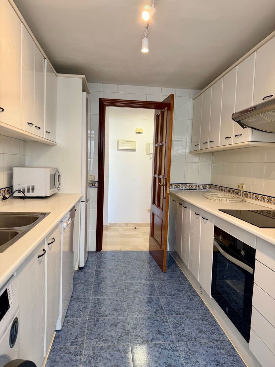 3 sovrum Lägenhet till salu i Marbella - 759 000 € (Ref: 9677299)