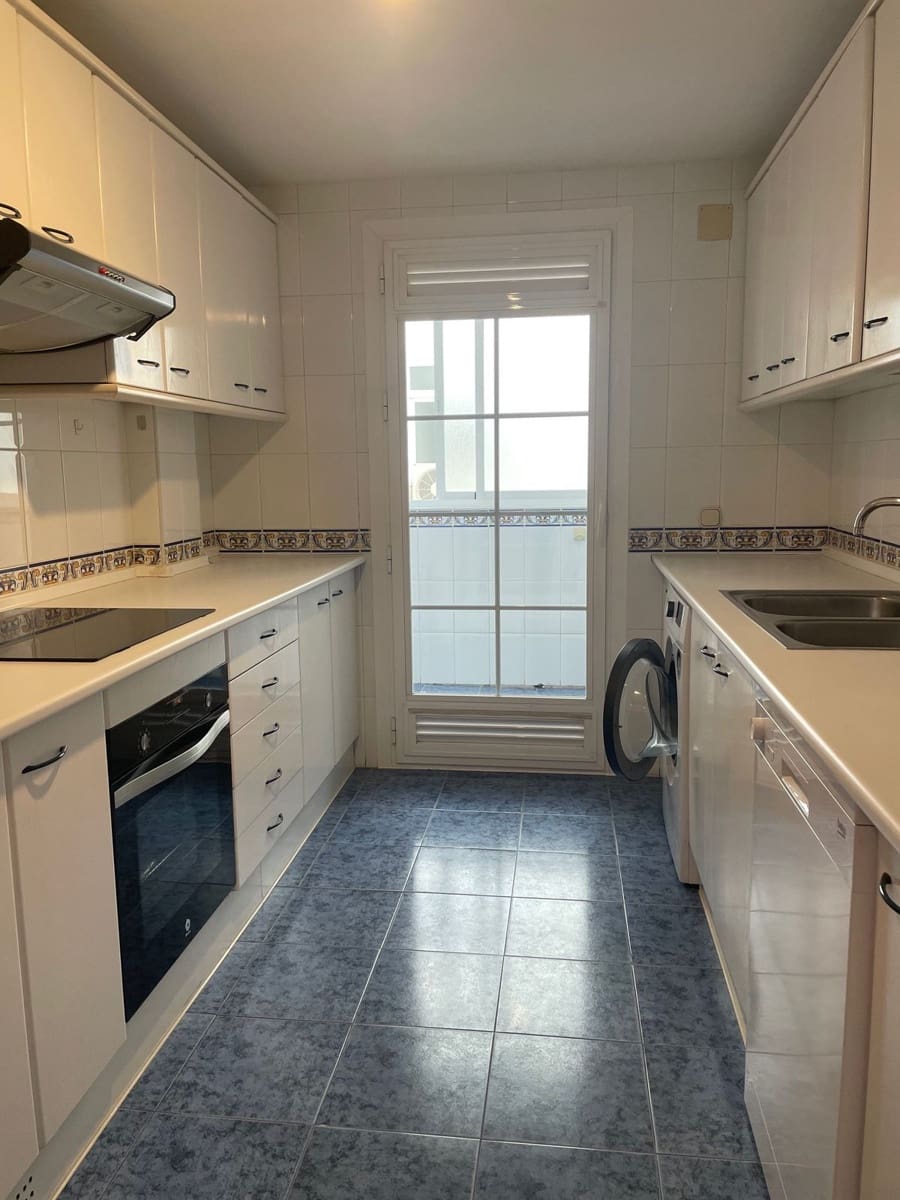 3 sovrum Lägenhet till salu i Marbella - 759 000 € (Ref: 9677299)