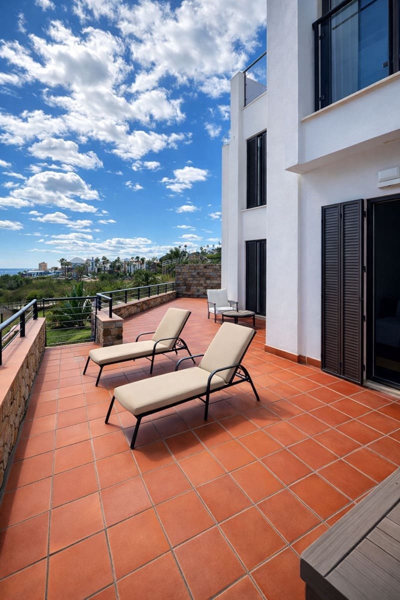 2 soverom Leilighet til salgs i Bahia de Casares - € 980 000 (Ref: 9677300)