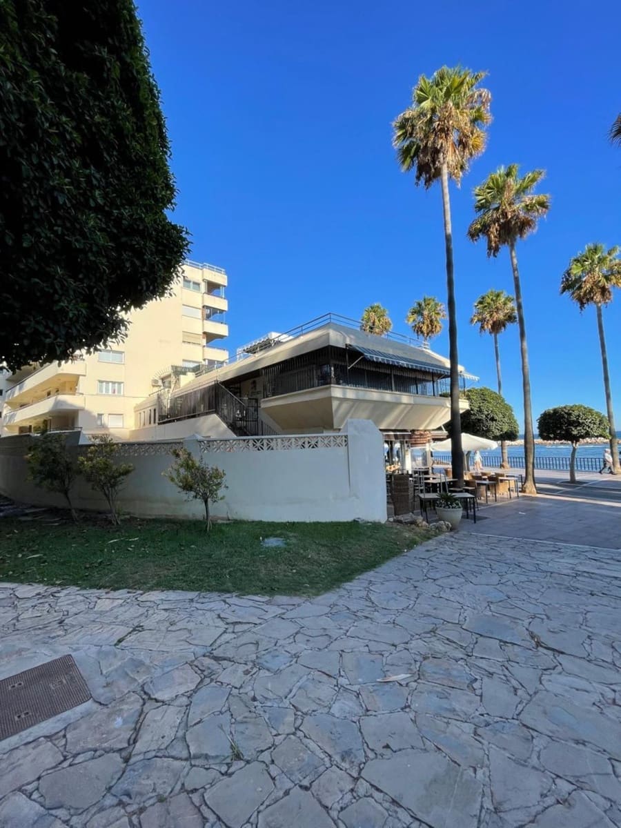 5 soveværelse Penthouse til salg i Marbella - € 2.000.000 (Ref: 9677301)