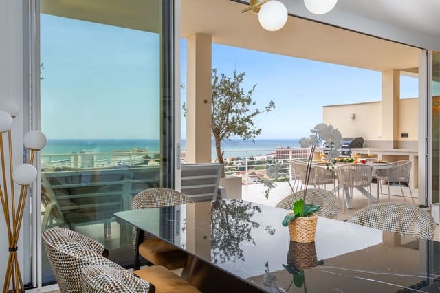 4 sovrum Takvåning till salu i Benalmádena - 1 150 000 € (Ref: 9677308)