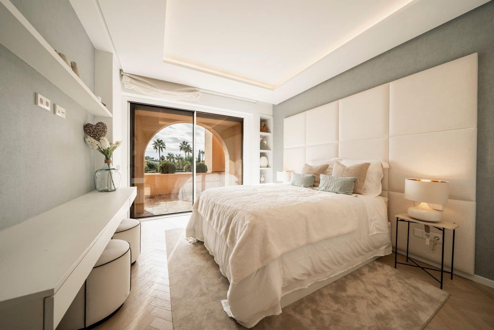 3 chambre Penthouse à vendre à Benahavis - 925 000 € (Ref: 9677309)