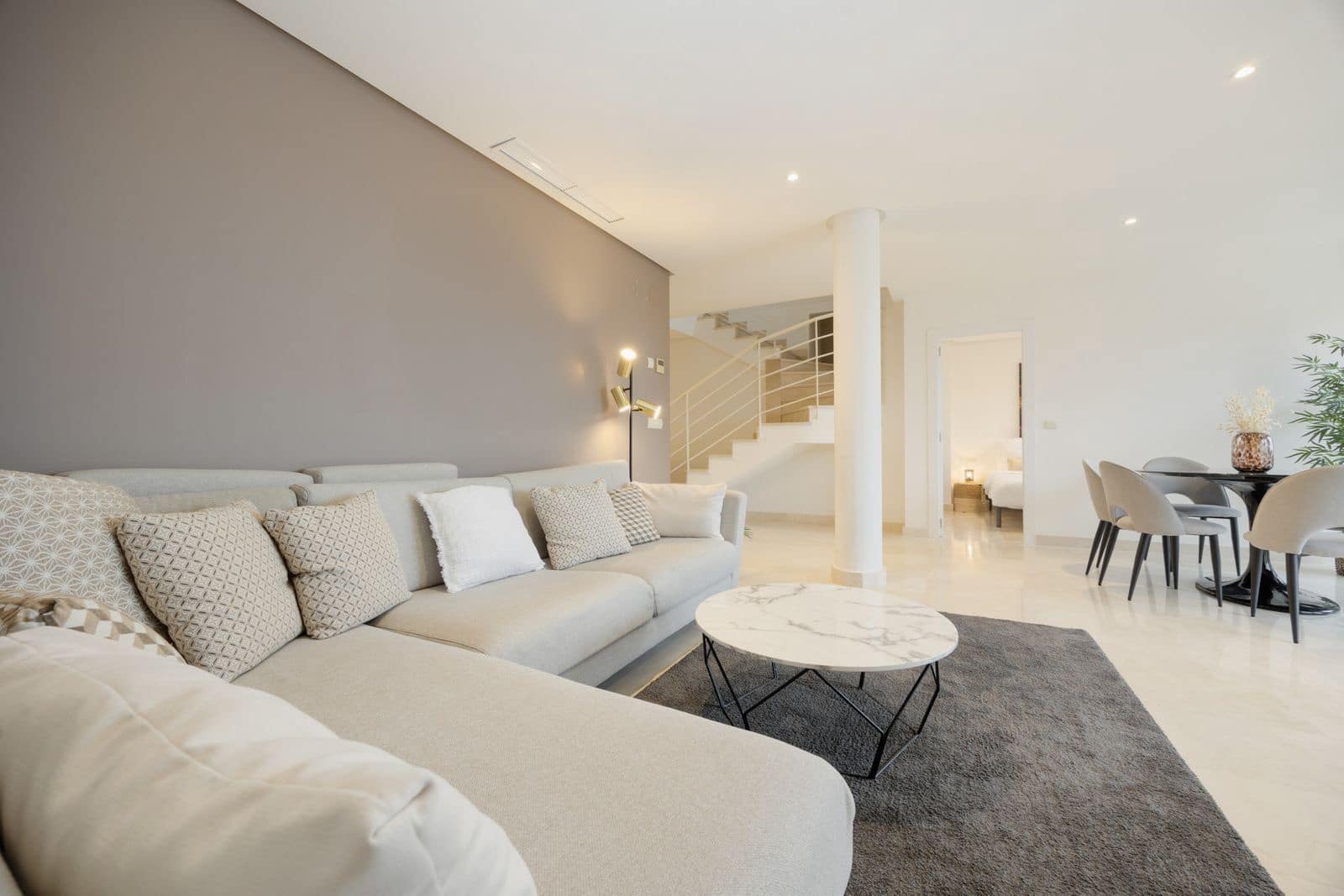 3 soveværelse Penthouse til salg i Nueva Andalucia - € 690.000 (Ref: 9677313)