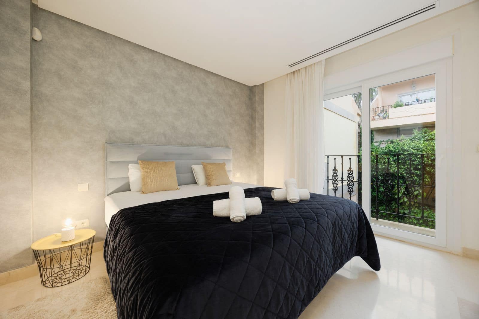 3 soveværelse Penthouse til salg i Nueva Andalucia - € 690.000 (Ref: 9677313)