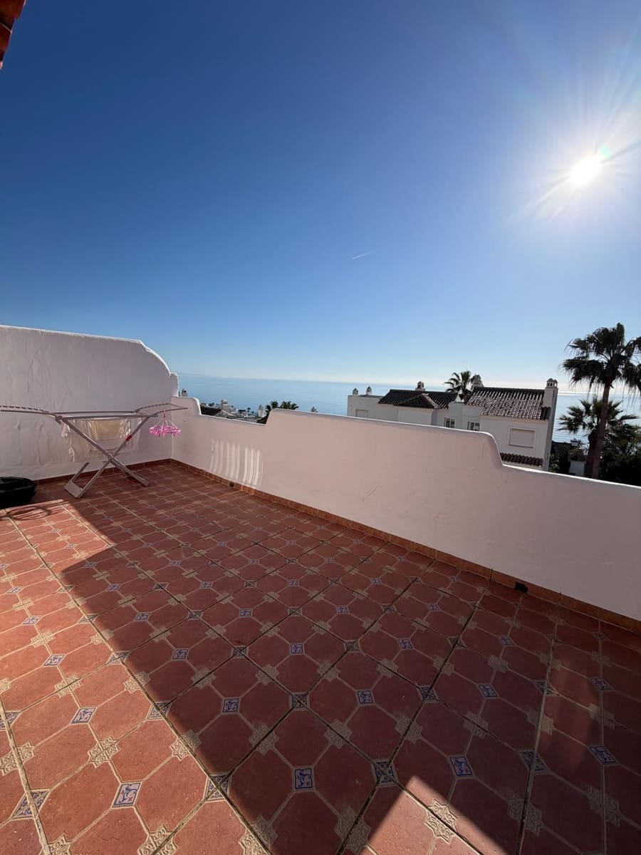 Ático de 3 habitaciones en Bahia de Casares en venta - 450.000 € (Ref: 9677314)