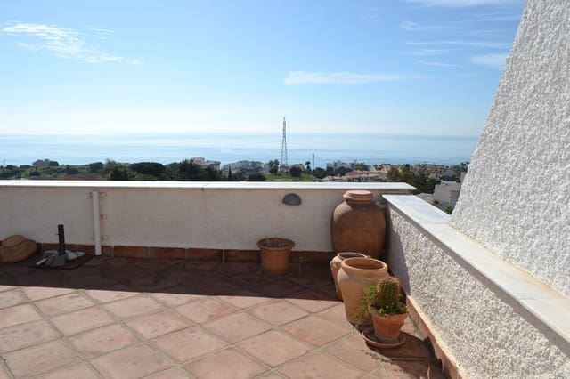 1 makuuhuone Kattohuoneisto myytävänä paikassa Benalmádena - 320 000 € (Ref: 9677316)