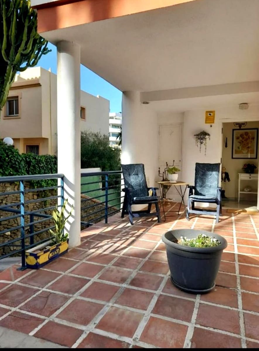 2 slaapkamer Penthouse te koop in Mijas Costa - € 495.000 (Ref: 9677317)