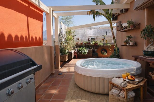 4 soveværelse Penthouse til salg i San Pedro de Alcantara, Marbella - € 599.900 (Ref: 9677319)