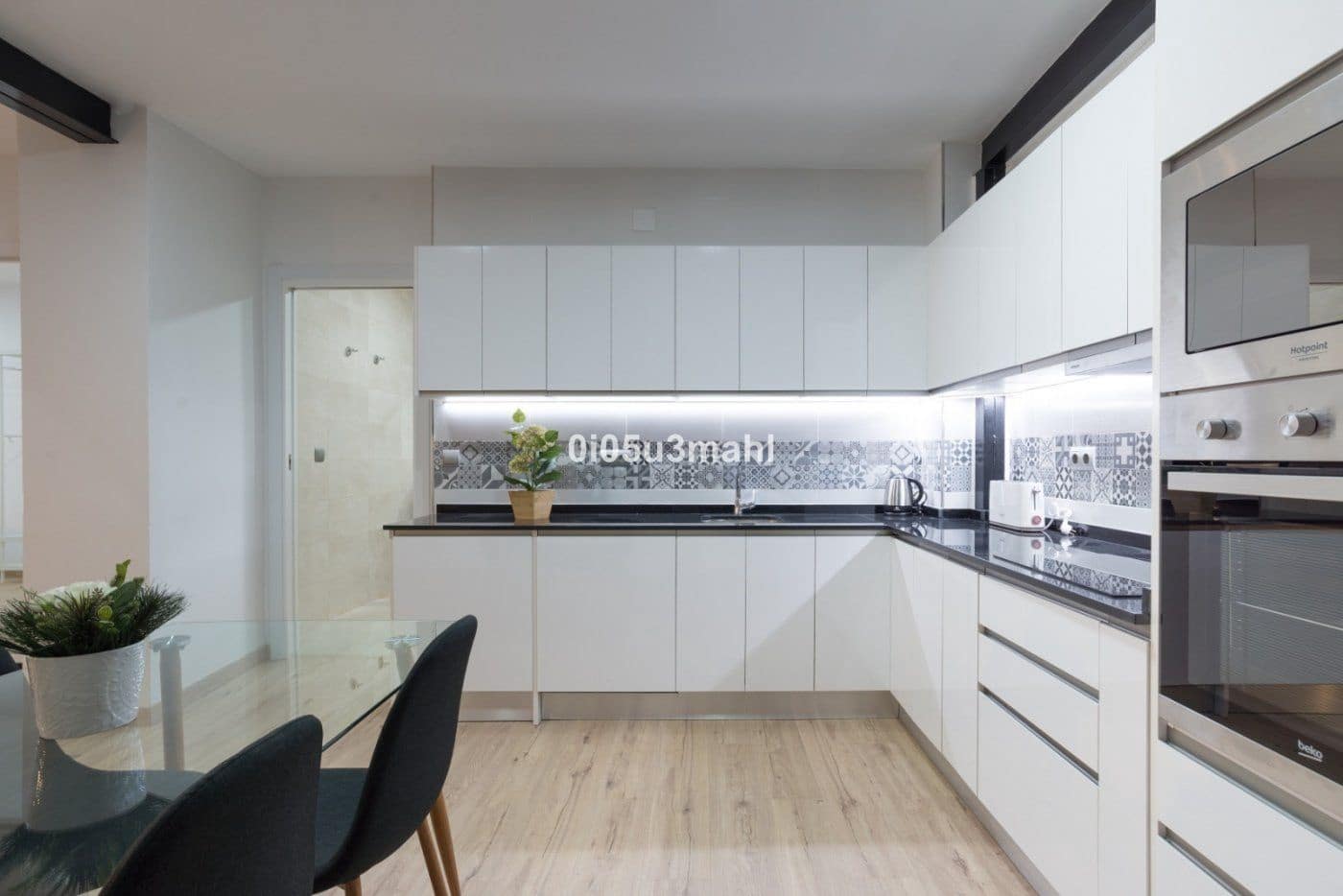 3 sovrum Lägenhet till salu i Malaga stad - 429 000 € (Ref: 9694909)