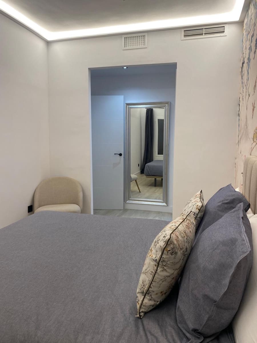 4 sovrum Lägenhet till salu i Puerto Banus - 1 300 000 € (Ref: 9694911)