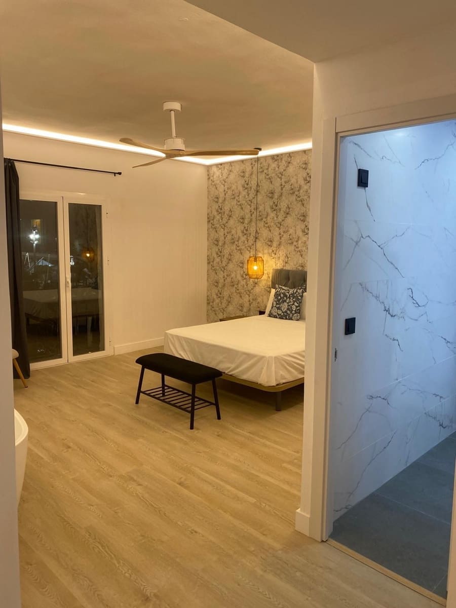 4 sovrum Lägenhet till salu i Puerto Banus - 1 300 000 € (Ref: 9694911)