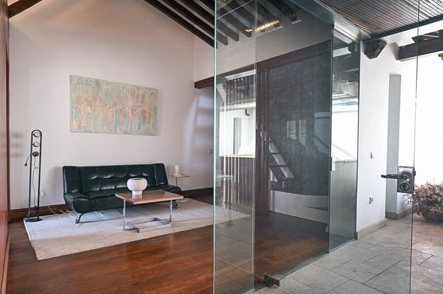 4 bedroom Penthouse for sale in Málaga city - € 2,800,000 (Ref: 9694912)