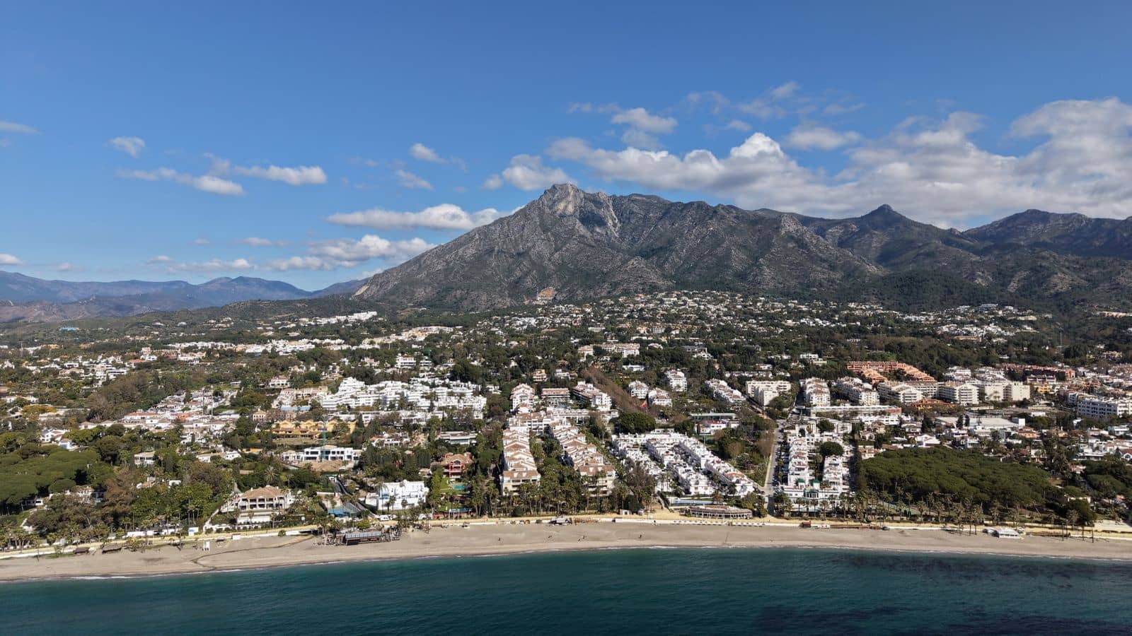 Apartamento de 3 habitaciones en Golden Mile en venta - 1.395.000 € (Ref: 9694913)