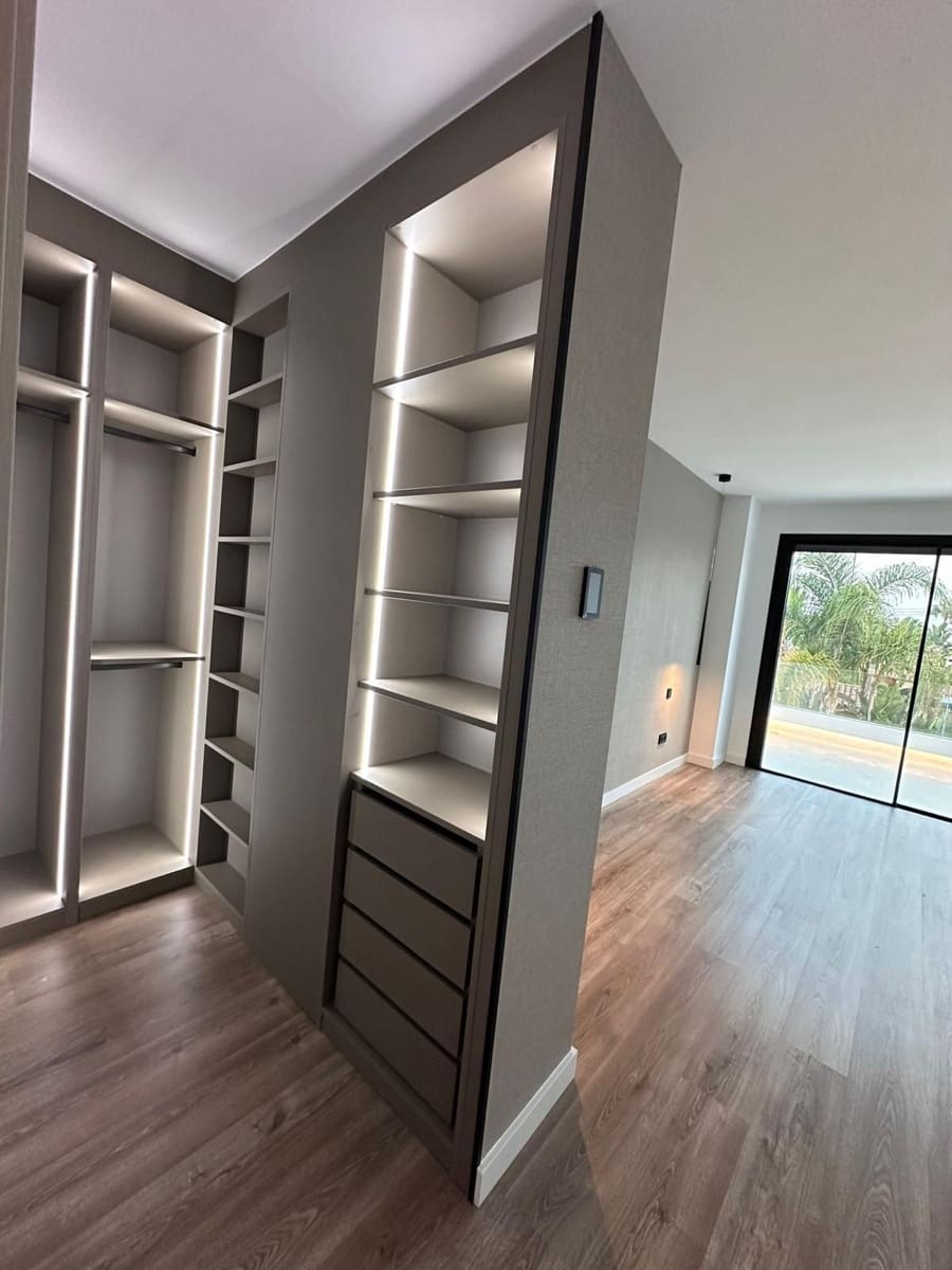 Chalet de 4 habitaciones en Costalita en venta - 1.495.000 € (Ref: 9694915)