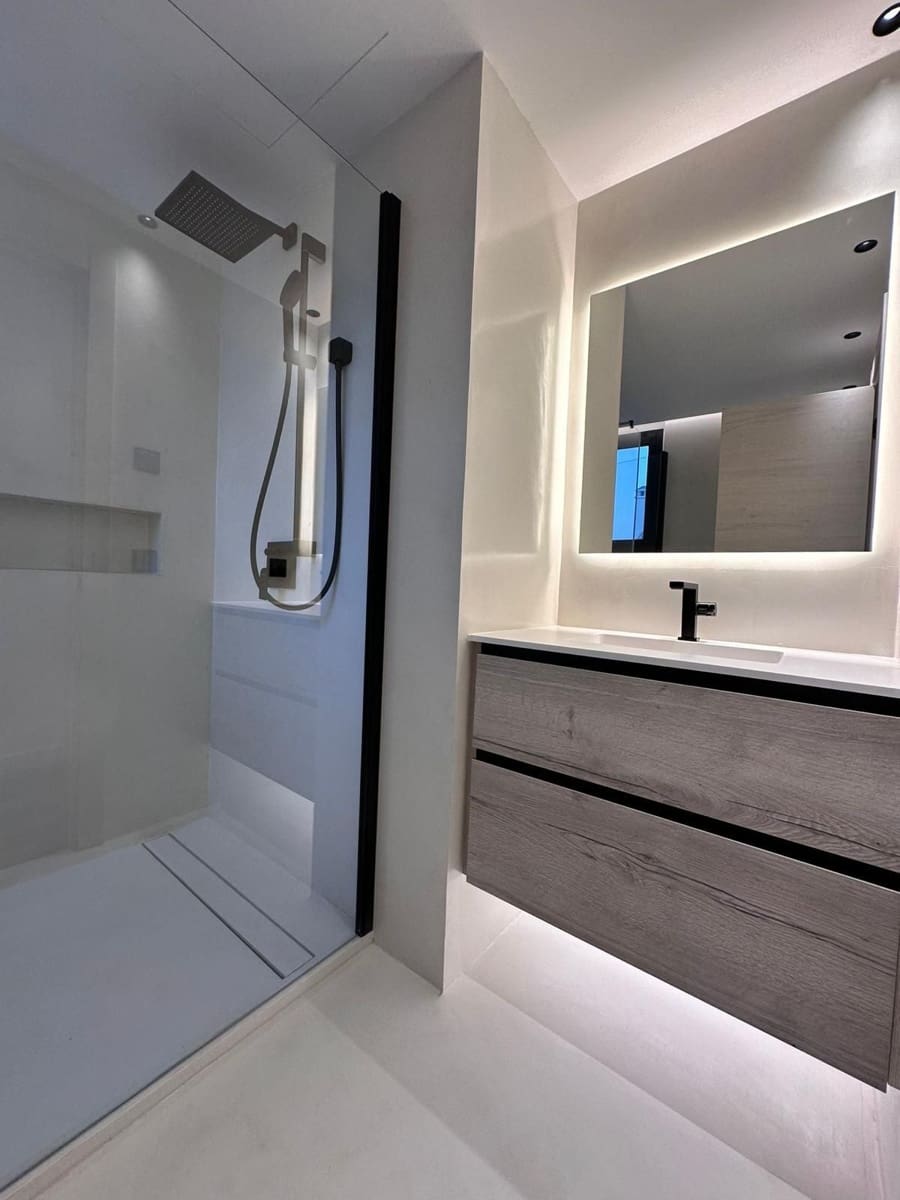 Chalet de 4 habitaciones en Costalita en venta - 1.495.000 € (Ref: 9694915)