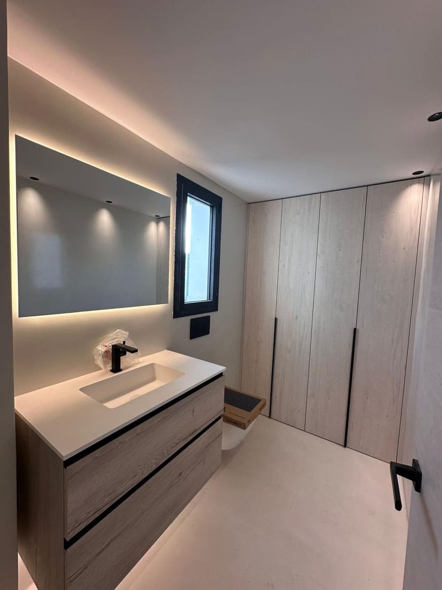 Chalet de 4 habitaciones en Costalita en venta - 1.495.000 € (Ref: 9694915)