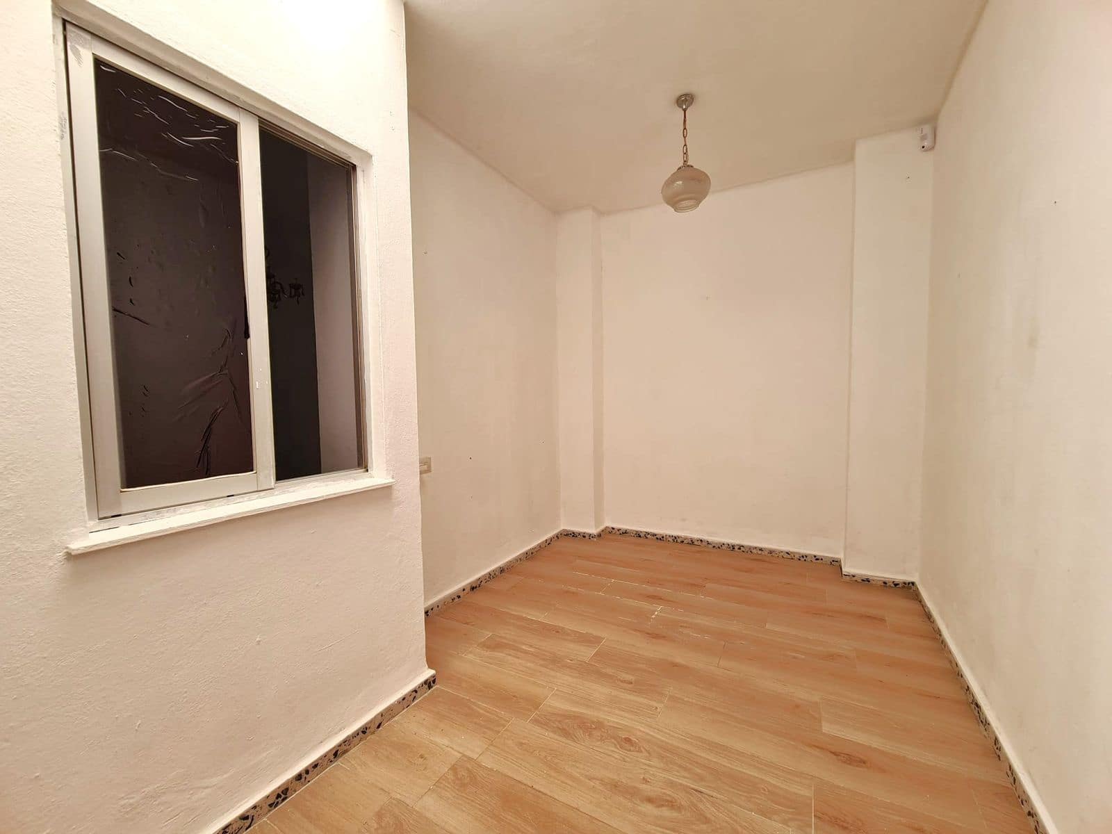 3 soveværelse Semi-Rækkehus til salg i Estepona - € 435.000 (Ref: 9694925)