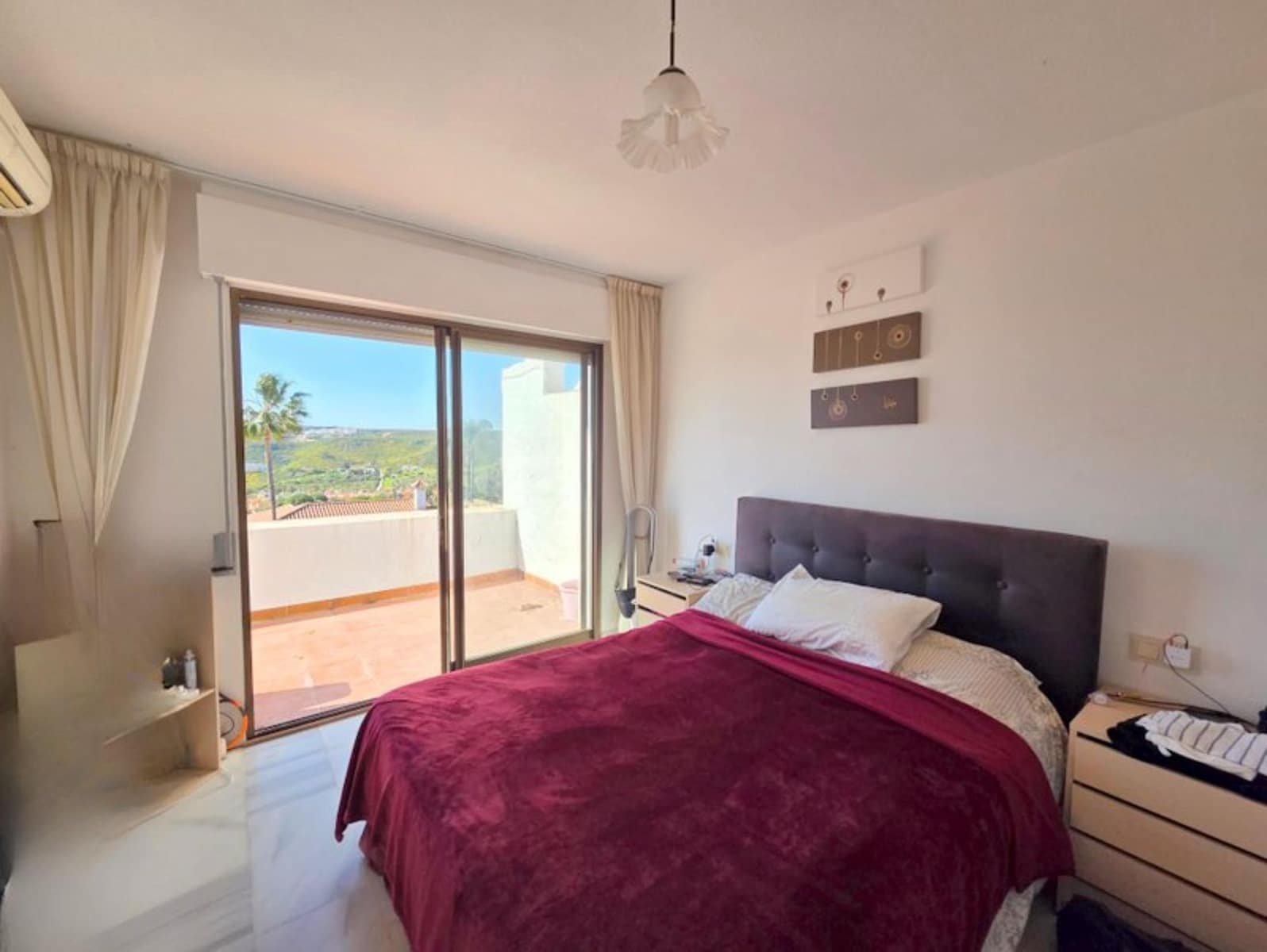 3 soveværelse Byhus til salg i La Duquesa / Puerto de la Duquesa - € 395.000 (Ref: 9694927)