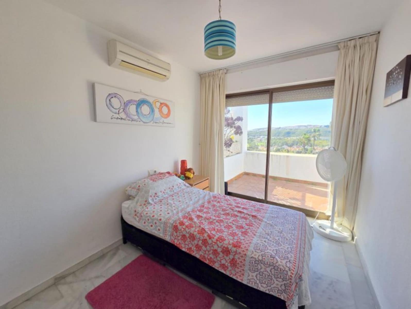 3 soveværelse Byhus til salg i La Duquesa / Puerto de la Duquesa - € 395.000 (Ref: 9694927)