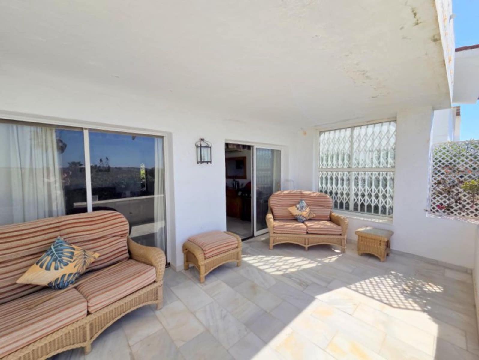 3 soveværelse Byhus til salg i La Duquesa / Puerto de la Duquesa - € 395.000 (Ref: 9694927)