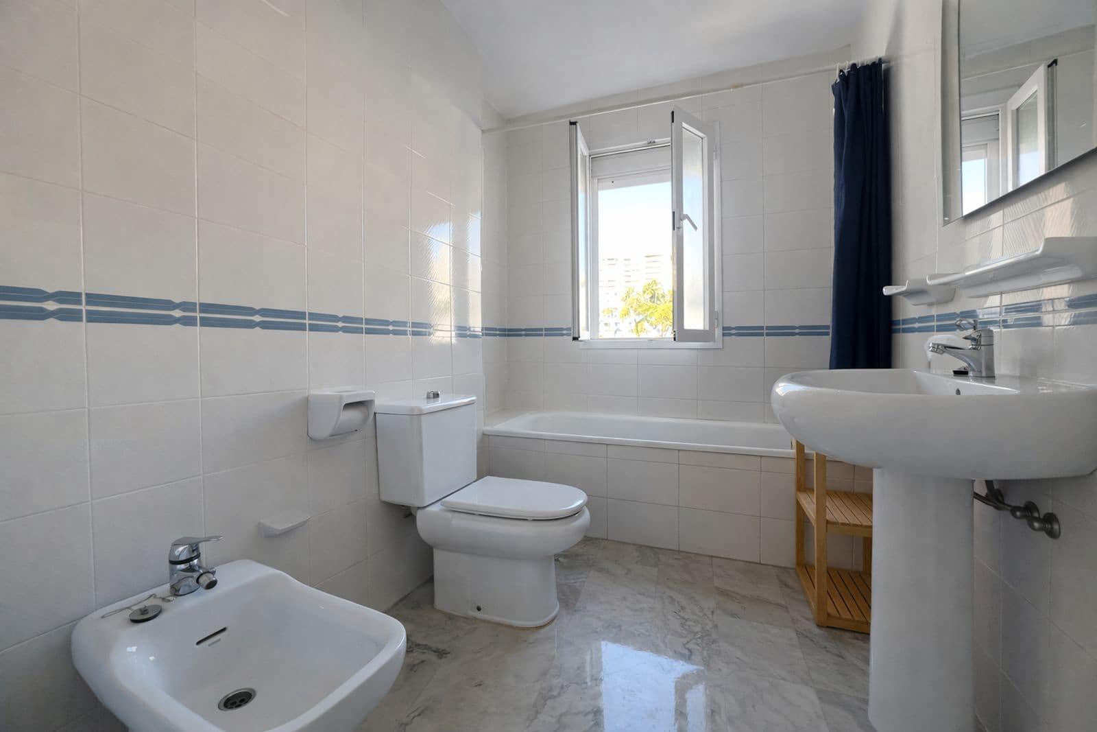 3 soveværelse Lejlighed til salg i Torremolinos - € 405.000 (Ref: 9694934)