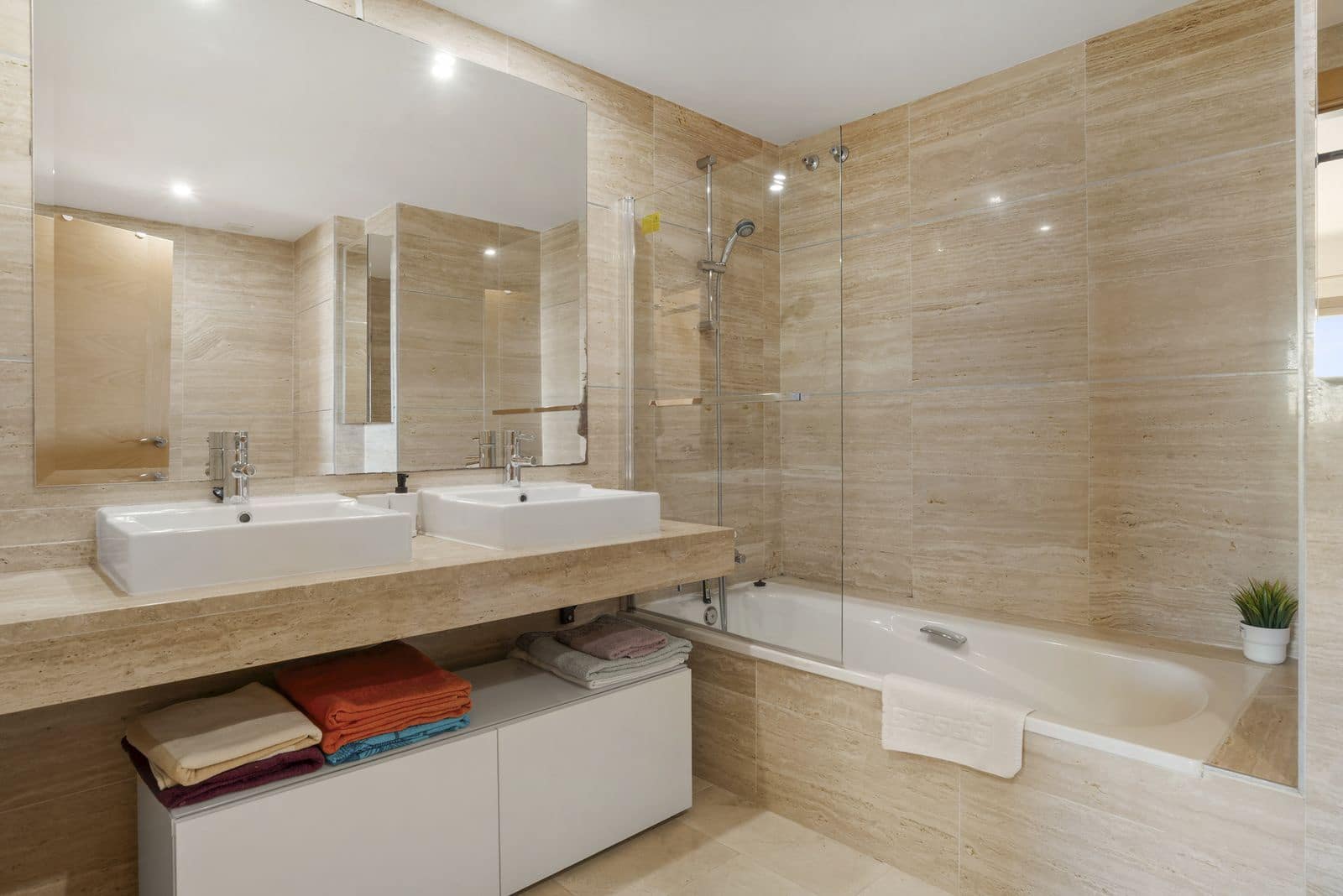 2 soverom Leilighet til salgs i Benahavis - € 499 900 (Ref: 9694944)