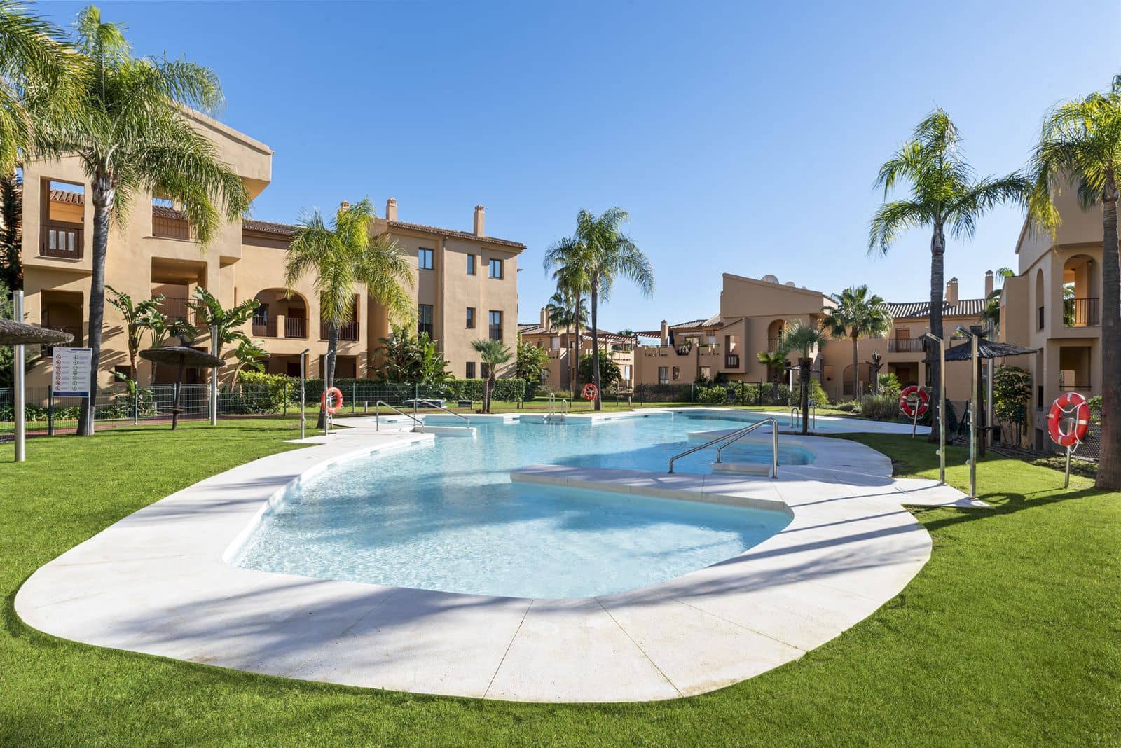 2 soverom Leilighet til salgs i Benahavis - € 499 900 (Ref: 9694944)