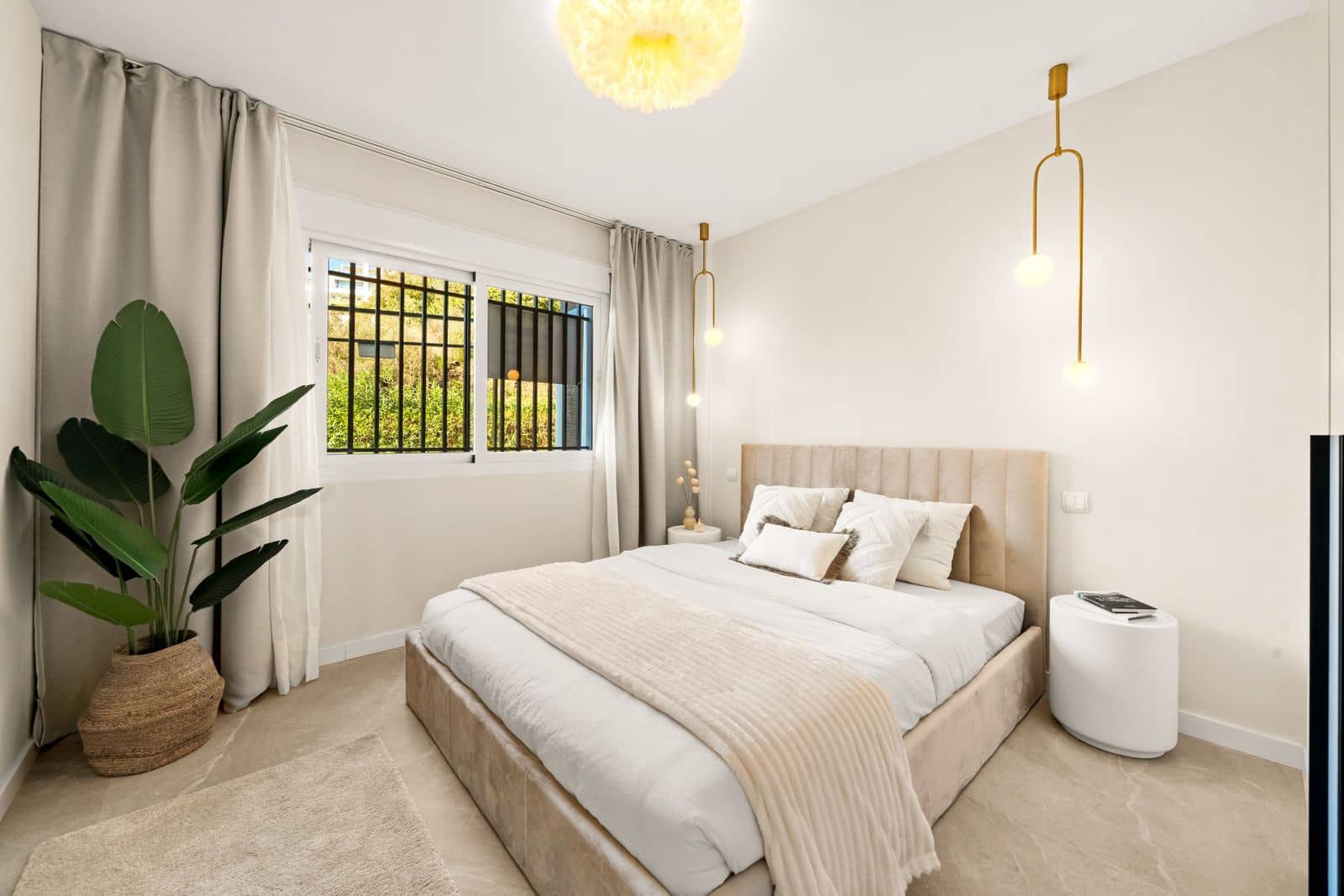 Apartamento de 3 habitaciones en La Quinta en venta - 899.000 € (Ref: 9694951)