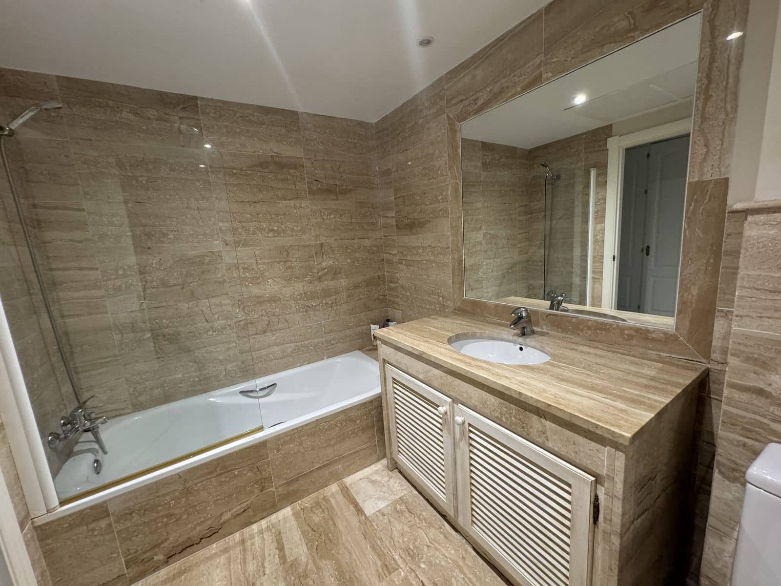 3 sypialnia Apartament na sprzedaż w Guadalmina - 1 050 000 € (Ref: 9694952)