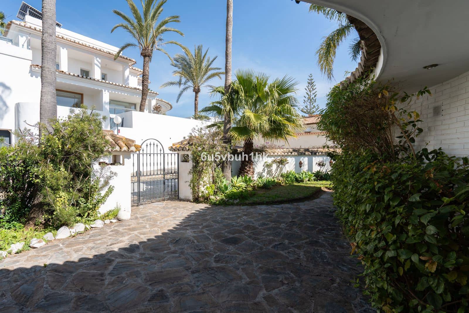 5 soverom Villa til salgs i Calahonda - € 2 200 000 (Ref: 9694954)