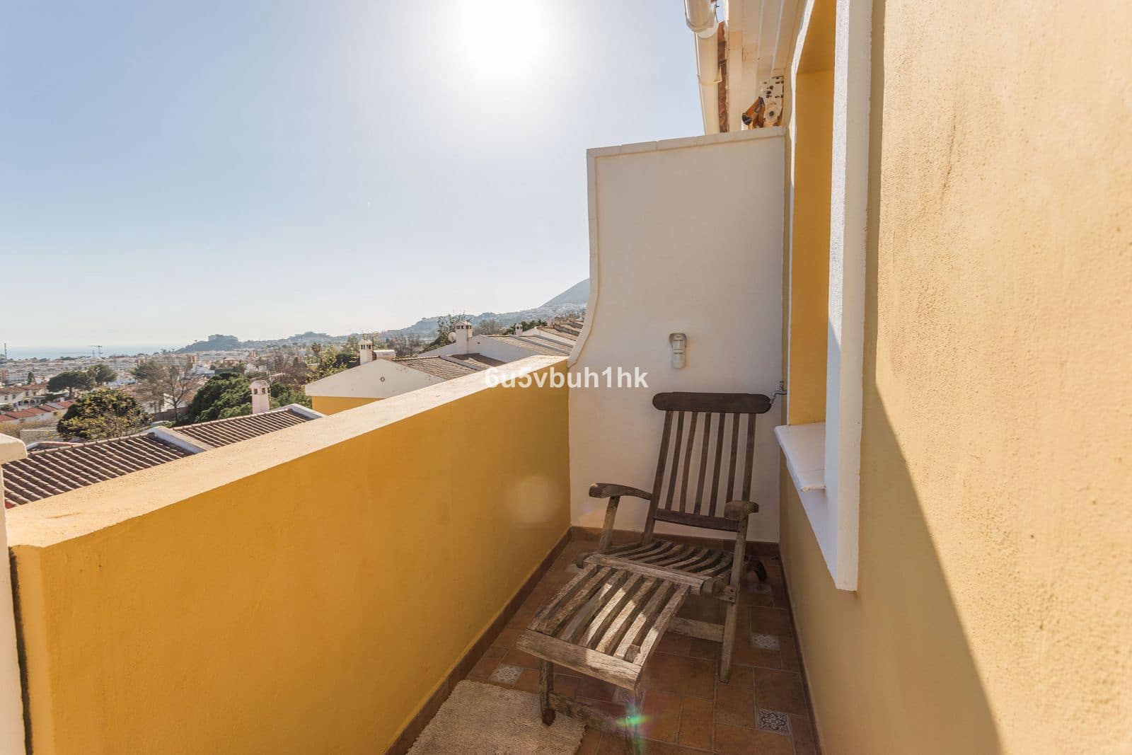 Casa de 4 habitaciones en Benalmádena en venta - 589.000 € (Ref: 9694955)