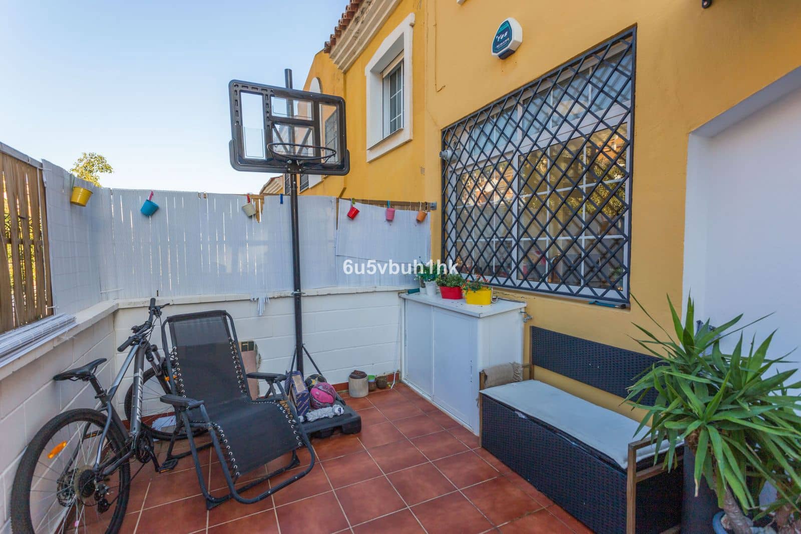 Casa de 4 habitaciones en Benalmádena en venta - 589.000 € (Ref: 9694955)