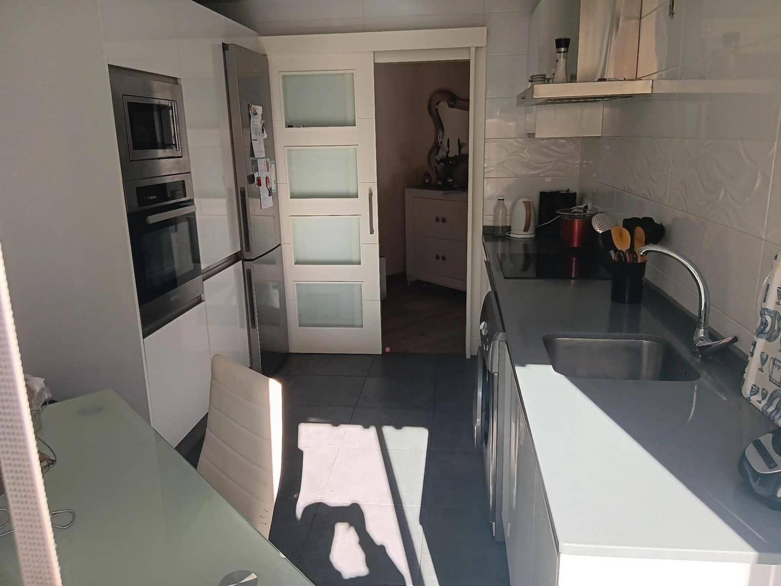 3 bedroom Apartment for sale in Estepona - € 414,000 (Ref: 9694956)