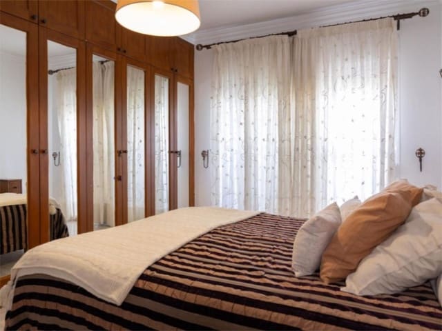 3 sypialnia Willa na sprzedaż w Marbella - 755 000 € (Ref: 9694965)