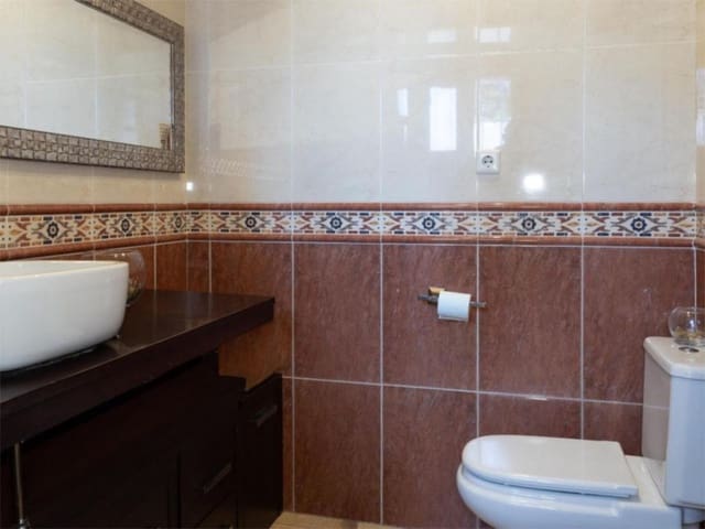 3 sypialnia Willa na sprzedaż w Marbella - 755 000 € (Ref: 9694965)