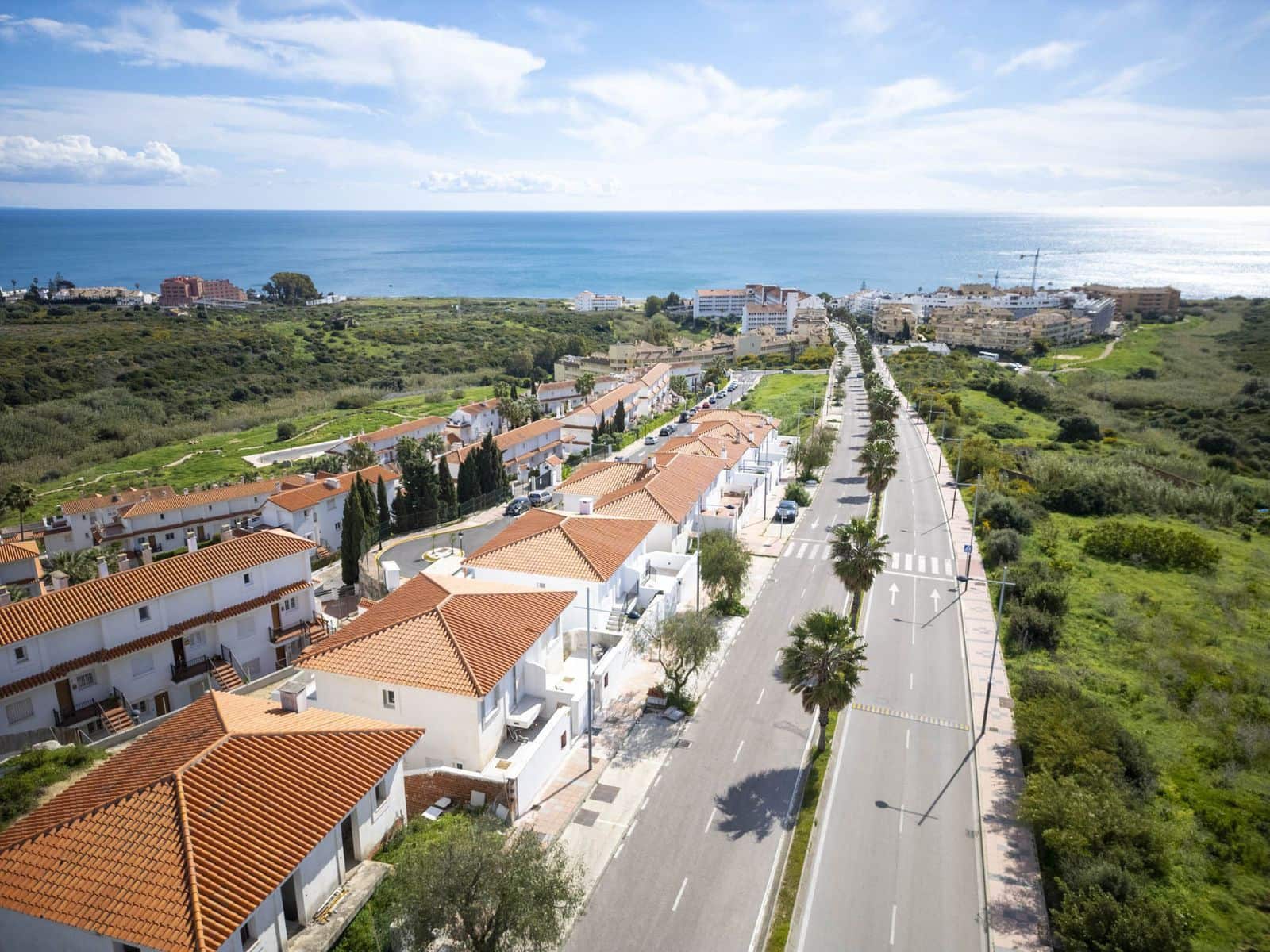 4 soveværelse Semi-Rækkehus til salg i La Duquesa / Puerto de la Duquesa - € 395.000 (Ref: 9694973)