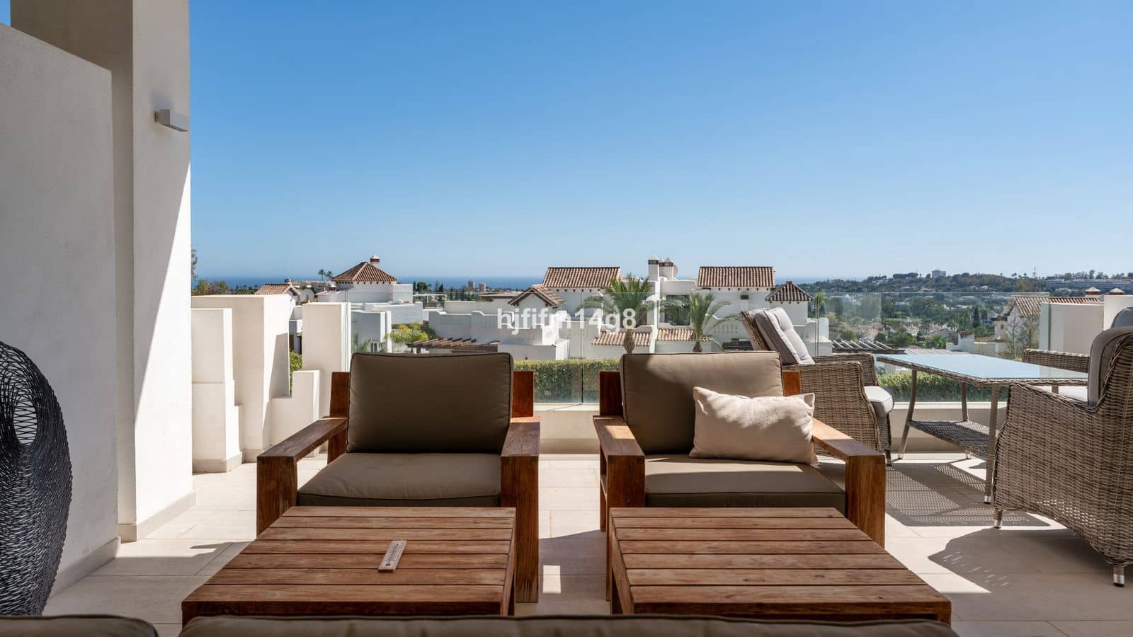 3 quarto Apartamento para venda em Nueva Andalucia - 1 695 000 € (Ref: 9694975)