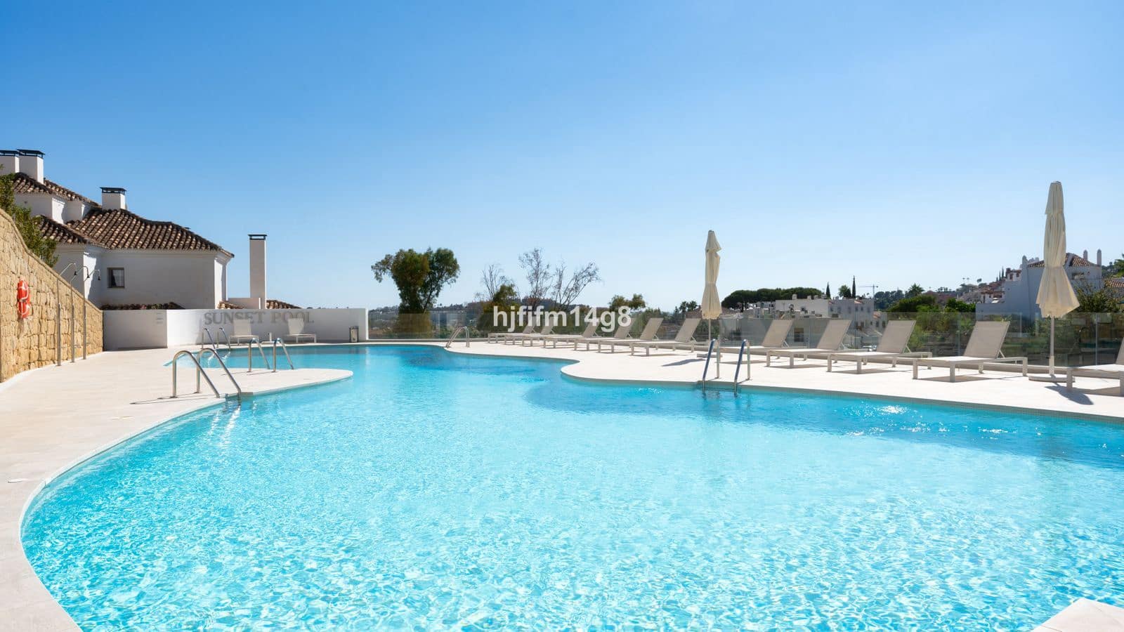 3 quarto Apartamento para venda em Nueva Andalucia - 1 695 000 € (Ref: 9694975)