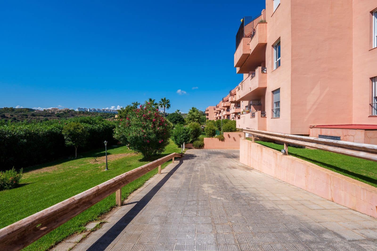 3 quarto Penthouse para venda em La Duquesa / Puerto de la Duquesa - 269 000 € (Ref: 9694981)